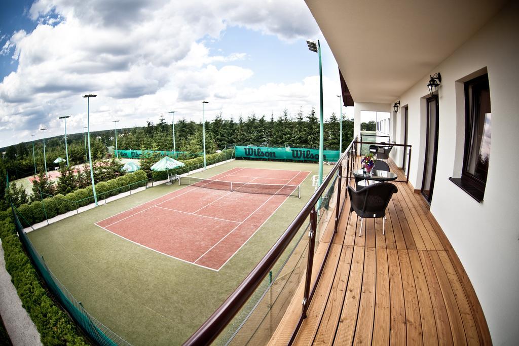 Hotel Rodan Курник Экстерьер фото